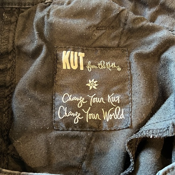 Kut from the Kloth Black shorts size 6 - Picture 10 of 10